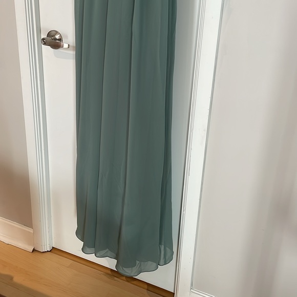 Sorella vita gown, size 4, eucalyptus - Picture 3 of 5